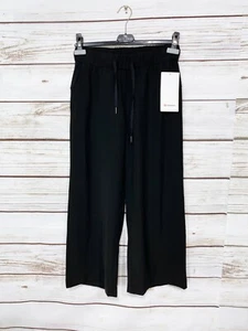 Lululemon Womens Crop Pants 4 Black Elastic Waist Pockets Mid-Rise w/Drawstring - Picture 1 of 7