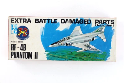 IMC 1/72 RF-4B Phantom II Battle Damaged Model Kit - Image 1 of 4