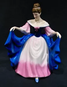 ROYAL DOULTON - SARA #HN 4720 - Figura - SERIE DE DAMAS BONITAS ROYAL DOULTON - Imagen 1 de 4
