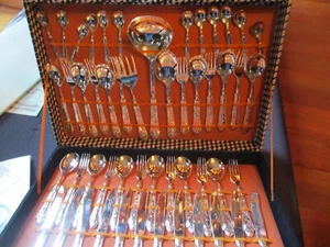 RETRO _FABRIQUE EN ITALIE 12 PIECE CUTLERY SET _MADE IN ITALY - Picture 1 of 6