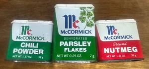 Vintage McCORMICK Spice Tins - Parsley Flakes Nutmeg Chili Powder Lot Of 3 - Picture 1 of 6