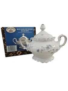 Vintage NOS Johann Haviland Bavaria Germany Blue Garland Lidded Sugar Bowl - Picture 1 of 6