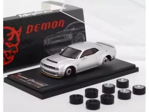 Dodge Challenger SRT Demon - plata - FineWorks 1:64 - Imagen 1 de 6