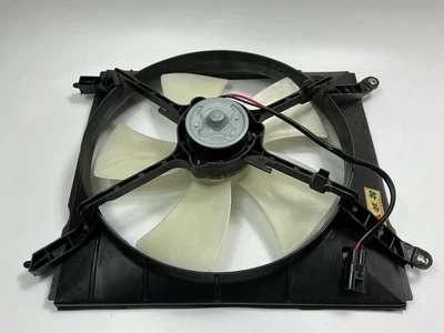 NEW TYC4089NA Radiator Cooling Fan - 1999-2001 Toyota Camry 2.2L 4-CYL - Image 1 of 4