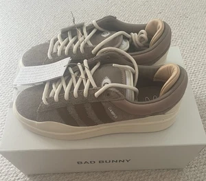 Adidas X Bad Bunny Campus | Marrón Calcáreo Claro Beige Talla 6 Nuevas Etiquetas de Caja - Imagen 1 de 8
