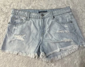 Aeropostale Sz8 “Tomboy” Distressed Jean Shorts Light Wash Pockets Fringe Trim - Picture 1 of 10