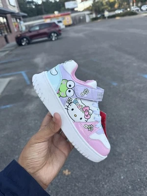 Tênis Hello Kitty And Friends tamanho 1 - Imagem 1 de 4