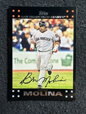 BENGIE MOLINA #342 2007 Topps Baseball Red Back San Francisco Giants - Image 1 of 2