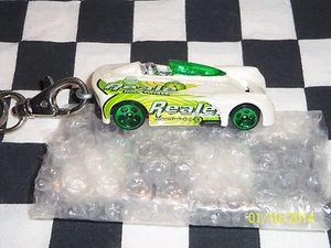 Hot Wheels: Custom Schlüsselanhänger, weißer Jaguar? Rennwagen "MONOPASTO", 1:64 - Bild 1 von 5
