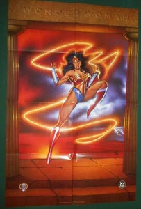 Poster DC Comics Wonder Woman - 22 3/8" x 34,5" - Foto 1 di 3