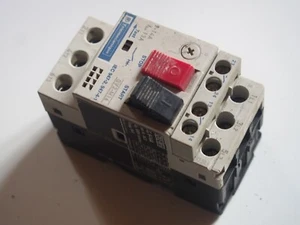 Disjoncteur thermique TELEMECANIQUE GV2 M16 9-14 A + AE20 - Picture 1 of 3