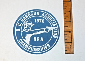 Parche de tela 1976 NRA B. C. Handgun Association Championships - Imagen 1 de 2