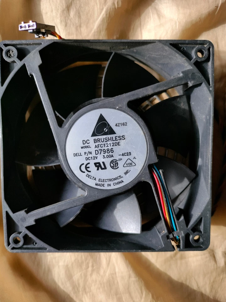 Top brand powerful 20 W ! 148 CFM !  ball cooler for case 12cm DELTA AFC1212D - Image 1 of 1