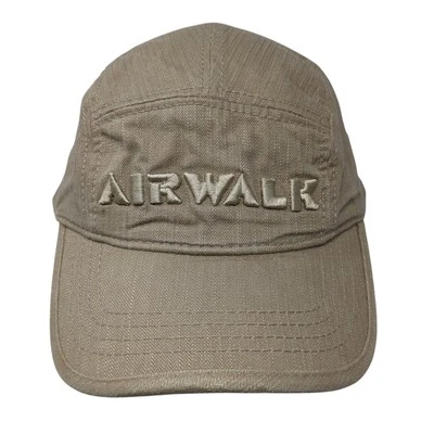 Gorra Air Walk Slideback 5 Paneles Marrón Talla Única Ajustable Bordada Concept One Foto 1 de 4