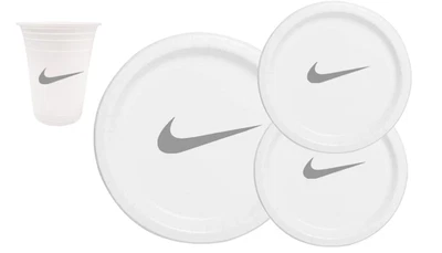 Platos de fiesta Sw00sh | Platos de papel temáticos de baloncesto blancos y grises | Paquete de 60 Foto 1 de 4