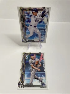 Shohei Ohtani 2025 Topps Holiday #H1 (PITCHEO) y # H200 (hitting) -L.A. Dodgers - Imagen 1 de 2