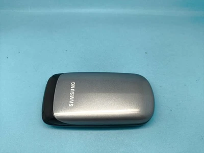 Samsung GT E1150i Silver Unlocked Flip Mobile Phone Good Condition - Image 1 of 4