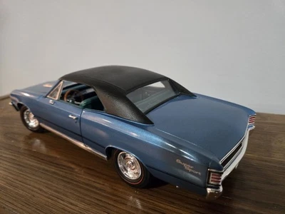 ERTL American Muscle 1967 Chevy Chevelle SS L-78 Metallic Blue 1:18 - Image 1 of 3