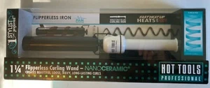 HOT TOOLS Bacchetta Curling Professionale 1 1/4 Senza Flipper NanoCERAMIC HTBW 1861 Nuova - Foto 1 di 8