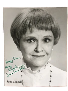 Jane Connell Signed / Inscribed Photo 8X10 B&W Agnes Gooch Mame Broadway & Film - Picture 1 of 2