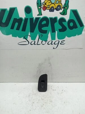 Dodge Avenger 2013 interruptor de ventana trasera derecha  Foto 1 de 4