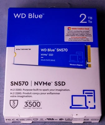 Unidad interna de estado sólido WD Blue SN570 2 TB NVMe M.2 2280 (WDS200T3B0C) SSD Foto 1 de 2