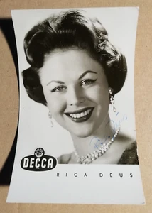 RICA DEUS - AUTOGRAMMKARTE mit ORIGINAL AUTOGRAMM - ca. 14 x 9 cm - Bild 1 von 2