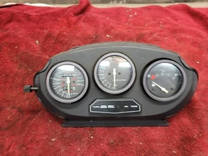 1992 SUZUKI KATANA GSX 600 GSX600 Gauges Gauge Cluster Speedometer Tach - Picture 1 of 7