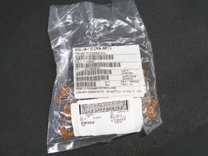 7500 PCS VISHAY 30LVSD28-CC CAP CER 2800PF 400VAC Y5U RADIAL CAPACITORS - Picture 1 of 4