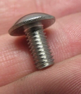 2008 SUZUKI LS650 650 LS SAVAGE BOULEVARD S40 THROTTLE CABLE STAY SCREW - Picture 1 of 4