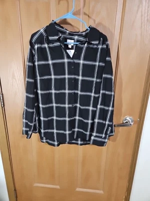 NWT Ingrid And Isabel Maternity Black Plaid Long Sleeve XL Button Up Blouse - Image 1 of 4