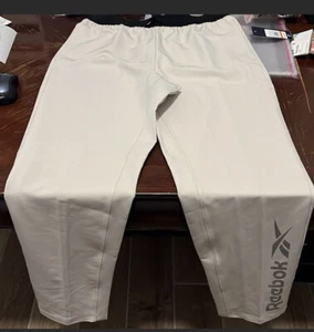 Men’s Reebok Team Up Athletic Pants, Silver Cloud, SZ Small, NWT - Picture 1 of 2