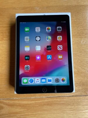 Excellent Condition Apple iPad Air A1475 4G+WiFi Space Grey (Unlocked) 32GB - Image 1 of 4