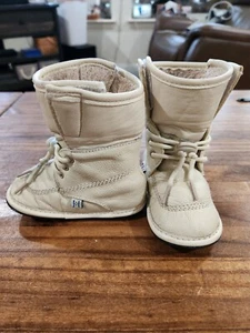 Jack and Lily Baby 18-24 Months Cream Boots Shoes Leather - Picture 1 of 6