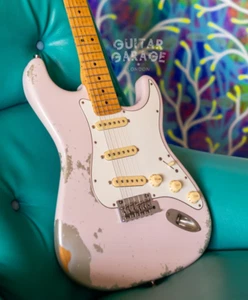 2004 Fender USA Stratocaster Shell Pink over Shoreline Silver nitro relic - Picture 1 of 16