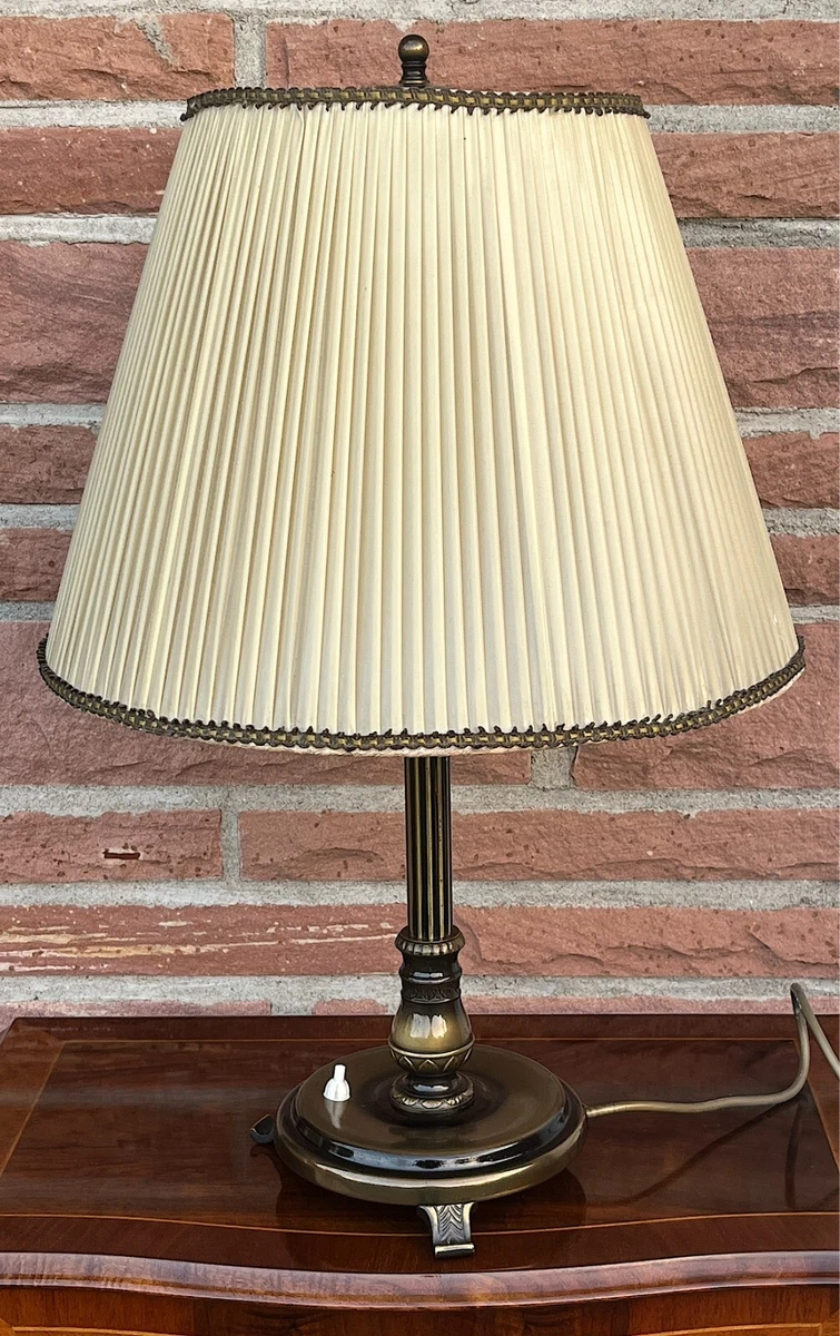 Faro Barcelona BANKER Tischlampe – Antik Goldene Stehlampe Mit Grünem Schirm, E27 Fassung