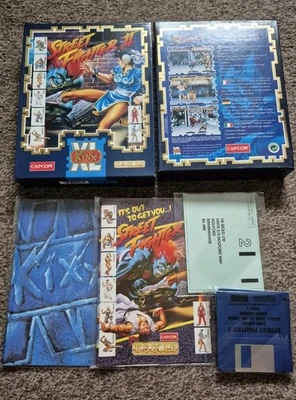 Commodore Amiga game street fighter 2 Game complete great Condition tested pics - Image 1 of 3
