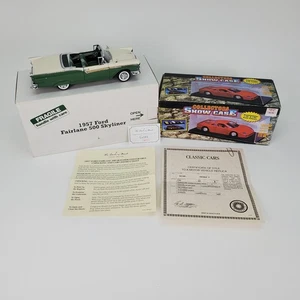 DANBURY MINT 1:24 1957 Ford Fairlane 500 Skyline Green & White w/ Title & Case - Picture 1 of 13