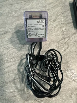 Fuente de alimentación Pelican PL-801 para Nintendo Gameboy color Foto 1 de 4