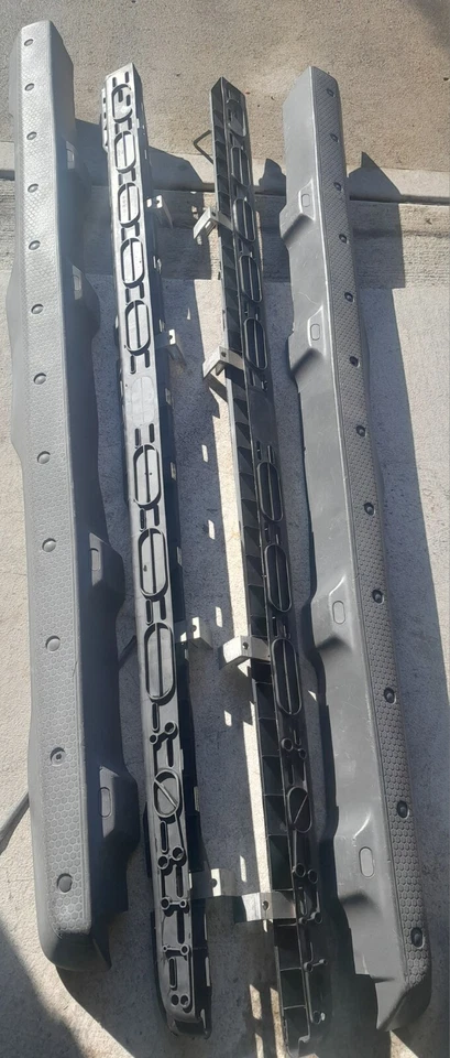 OEM Ford Ranger Edge 6 Foot Bed Rail Caps w/Hardware - Image 1 of 1