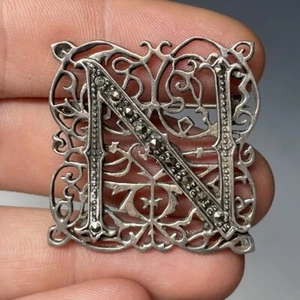 Antique Art Deco Sterling Silver & Marcasite Letter 'N' Monogram Brooch Pin - Picture 1 of 9