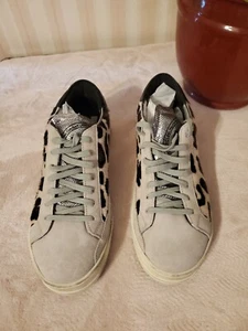 P448 Women's John Lace-Up Sneakers Cow/Black SIZE 41 $285 - Picture 1 of 9