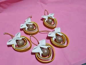 5 Addobbi Natalizi Per Albero bianchi oro homemade crepla idea regalo natale - Foto 1 di 3