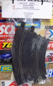 SCALEXTRIC CLASSIC 1:32, RADIUS 2 STANDARD 45 DEGREE CURVE, #C151, (2-PACK) - Bild 1 von 1