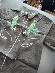 Boozelele Western Hemd Neu Ohne Etikett Retro Schwarz Kaktus Gr. XL Hemdärmel. - Bild 1 von 13