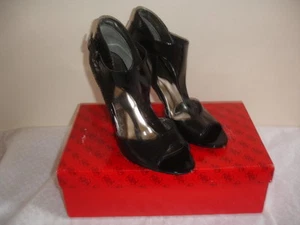 NEU GUESS WOKEMOS2 LEDER GRÖSSE 10 SCHWARZ SCHUHE SANDALEN SCHNALLE ABSÄTZE PLATEAU - Bild 1 von 6