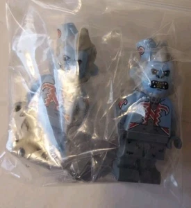 100% LEGO Batman Movie Wizard Oz Flying Monkey Minifigures Brand New Assembled  - Picture 1 of 2