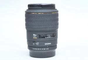 Sigma 105mm f/2.8 EX DG Macro 1:1 Lens for Pentax PK - Picture 1 of 4