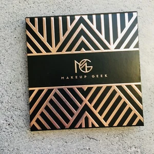 Makeup Geek Empty 9 Pan Magnetic Palette NEW - Picture 1 of 5