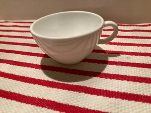 Taza de té de café de vidrio blanco opaco única de 8 oz marcada CORNING EE. UU. 2 1/4" de alto - Imagen 1 de 9